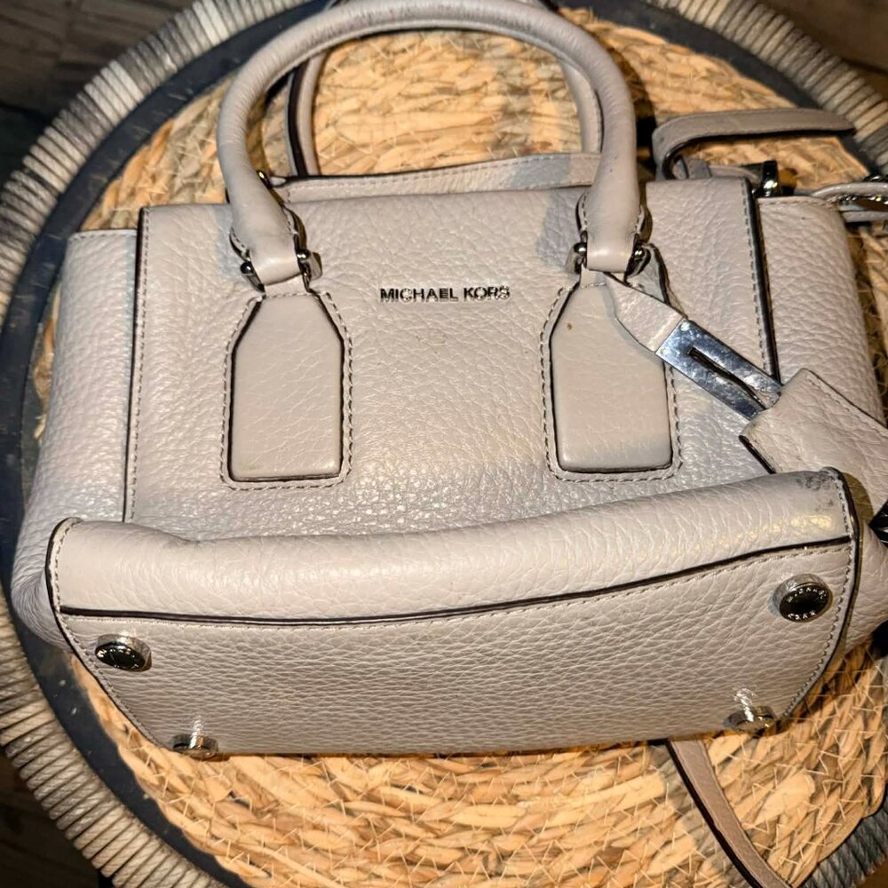 Michael Kors Selby Leather Satchel - Pre Owned